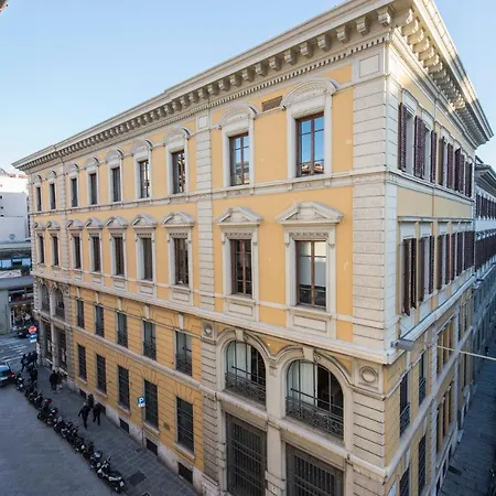 90 Négyzetméteres, 2 Hálószobás, 2 Saját Fürdőszobával Rendelkező Történelmi Központ Terül Apartman